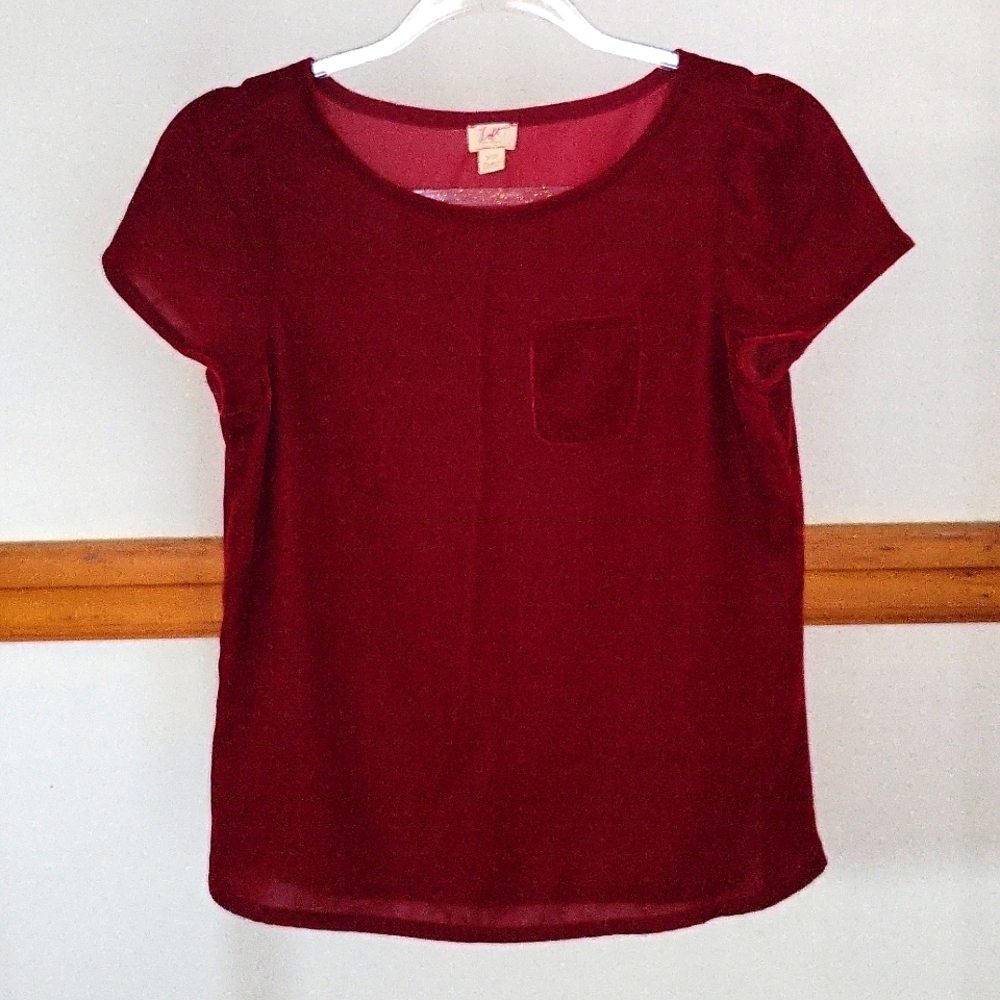 Loft Velvet Top! Red, XSP